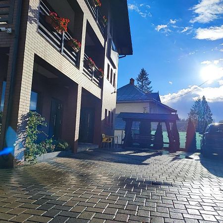 Enigma Bucovinei Hotel Vicovu de Jos Exterior foto