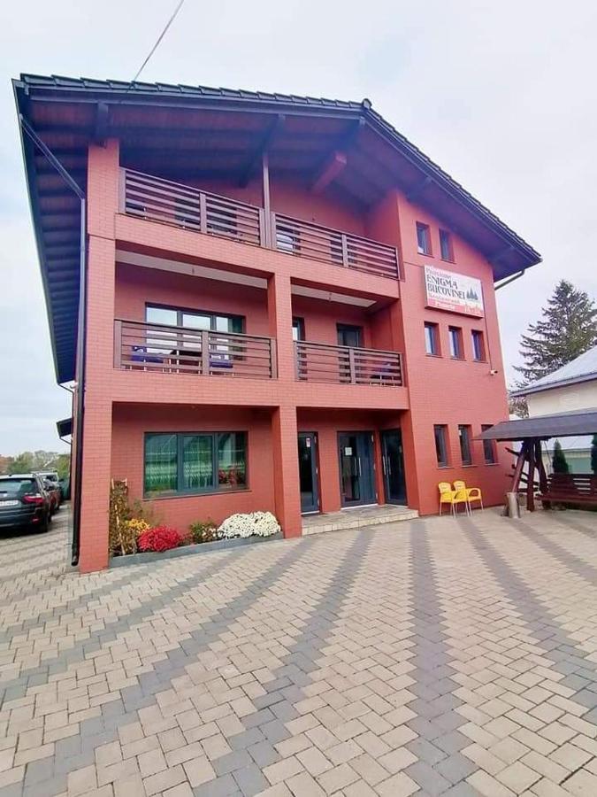 Enigma Bucovinei Hotel Vicovu de Jos Exterior foto