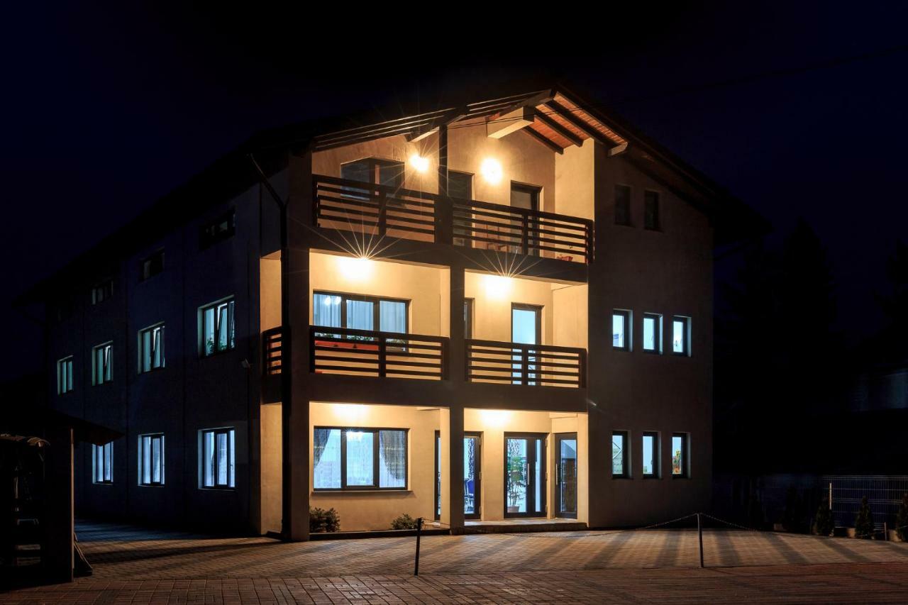 Enigma Bucovinei Hotel Vicovu de Jos Exterior foto