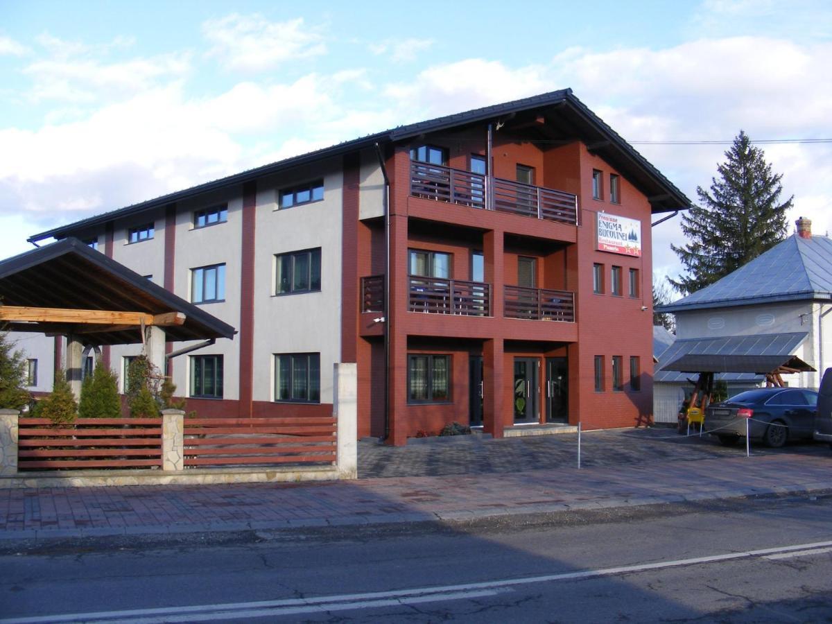 Enigma Bucovinei Hotel Vicovu de Jos Exterior foto