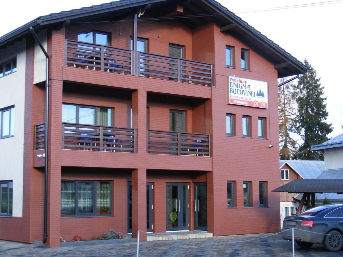 Enigma Bucovinei Hotel Vicovu de Jos Exterior foto